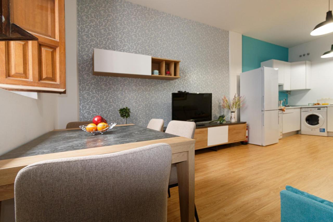 Apartamento Acogedor Y Equipado En El Centro De Sevilla Bagian luar foto