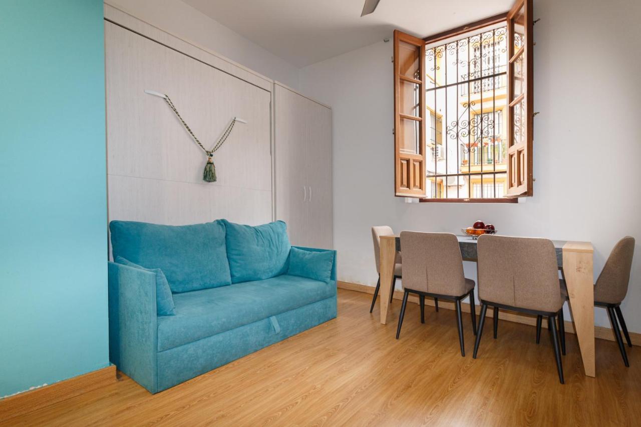 Apartamento Acogedor Y Equipado En El Centro De Sevilla Bagian luar foto